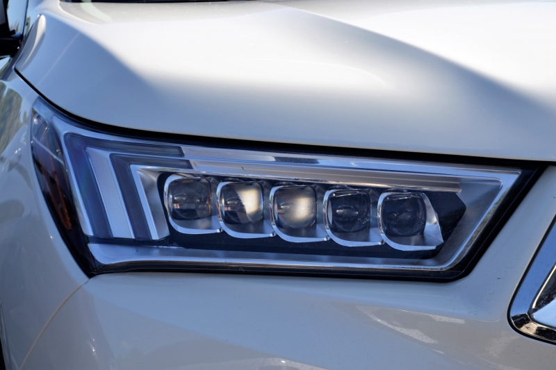 concession-LA MOTTE-min_acura-headlamp-2834131